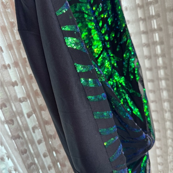 Vibrant Sequin One-Shoulder Dress - Picture 8 of 12